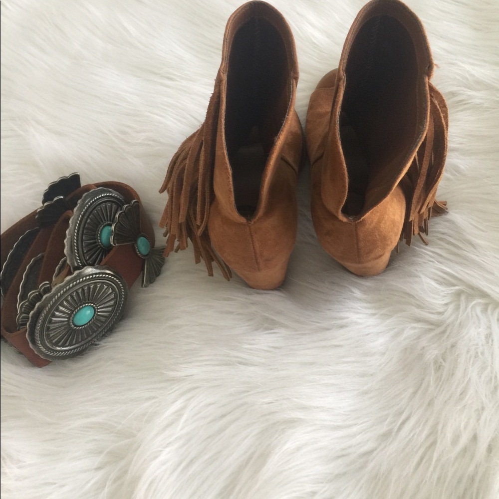 Shoes - Picture 5 of 6